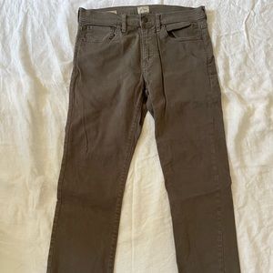J. Crew Men’s 770 Straight Fit Five Pocket Pant - Vintage Dill - 31x32